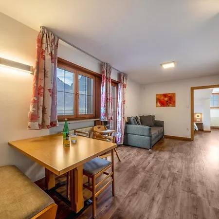 Kammerhof Apfel Apartment Lana